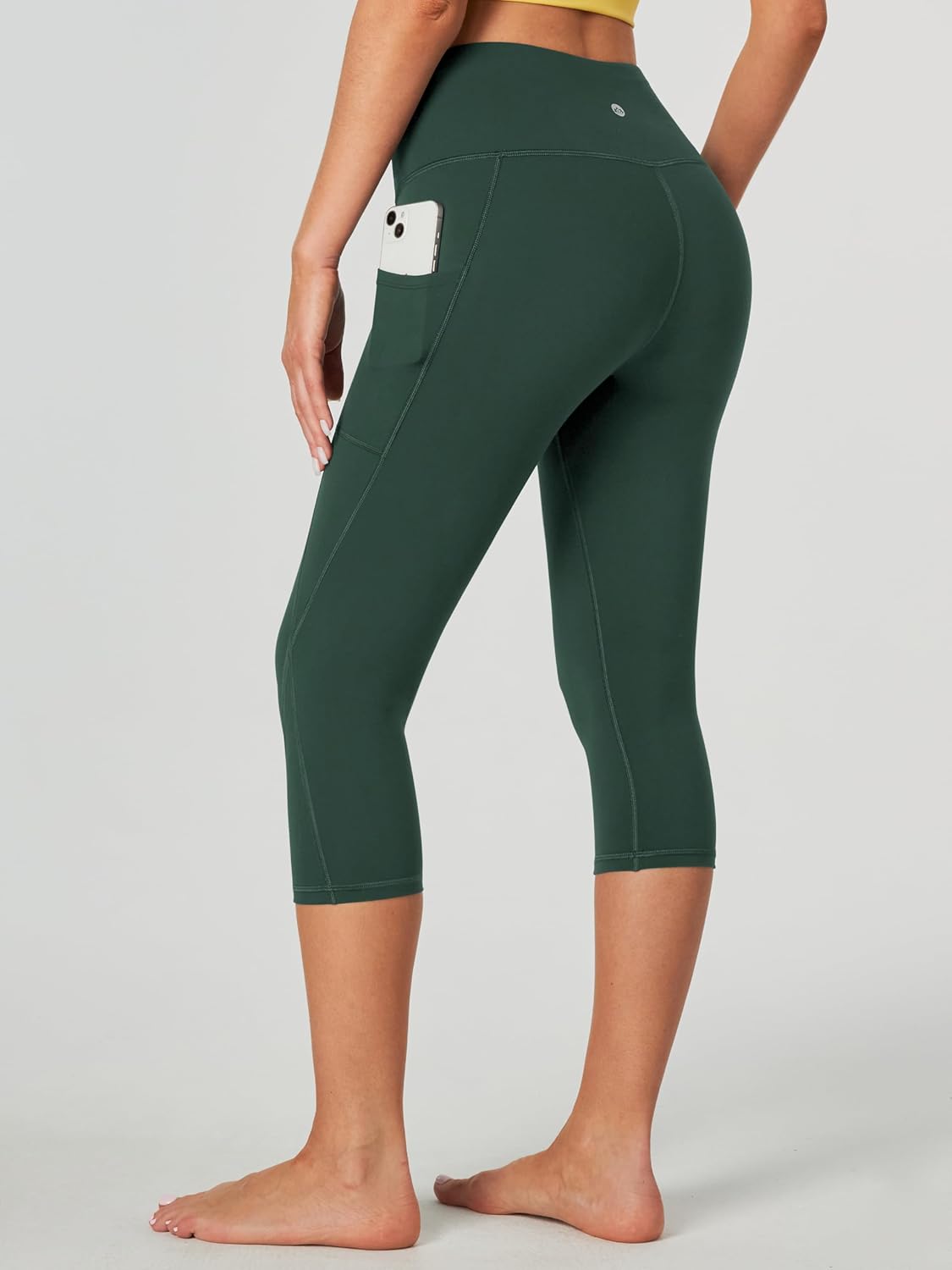 Heathyoga Women’s Capri Leggings with Pockets