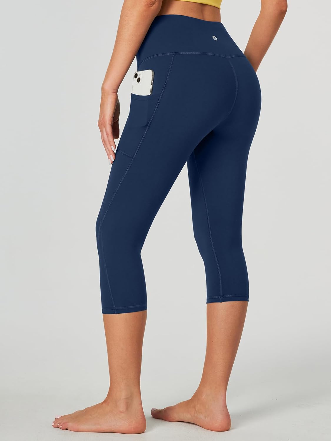 Heathyoga Women’s Capri Leggings with Pockets