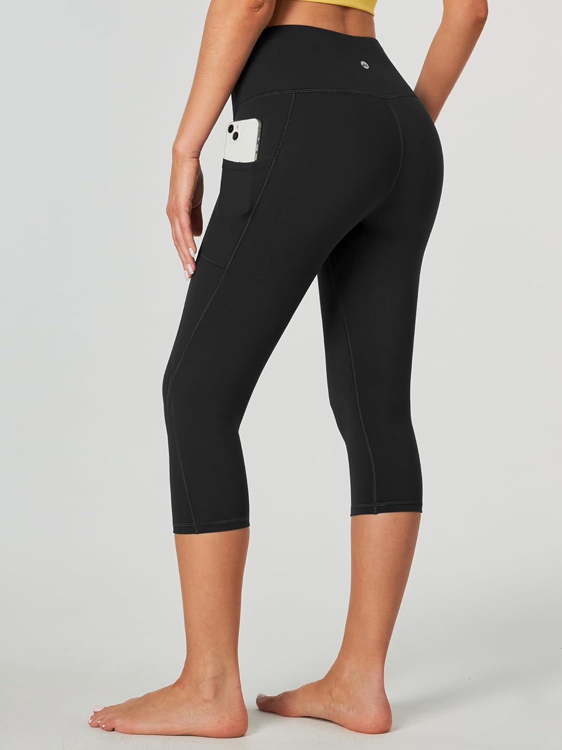 Heathyoga Women’s Capri Leggings with Pockets