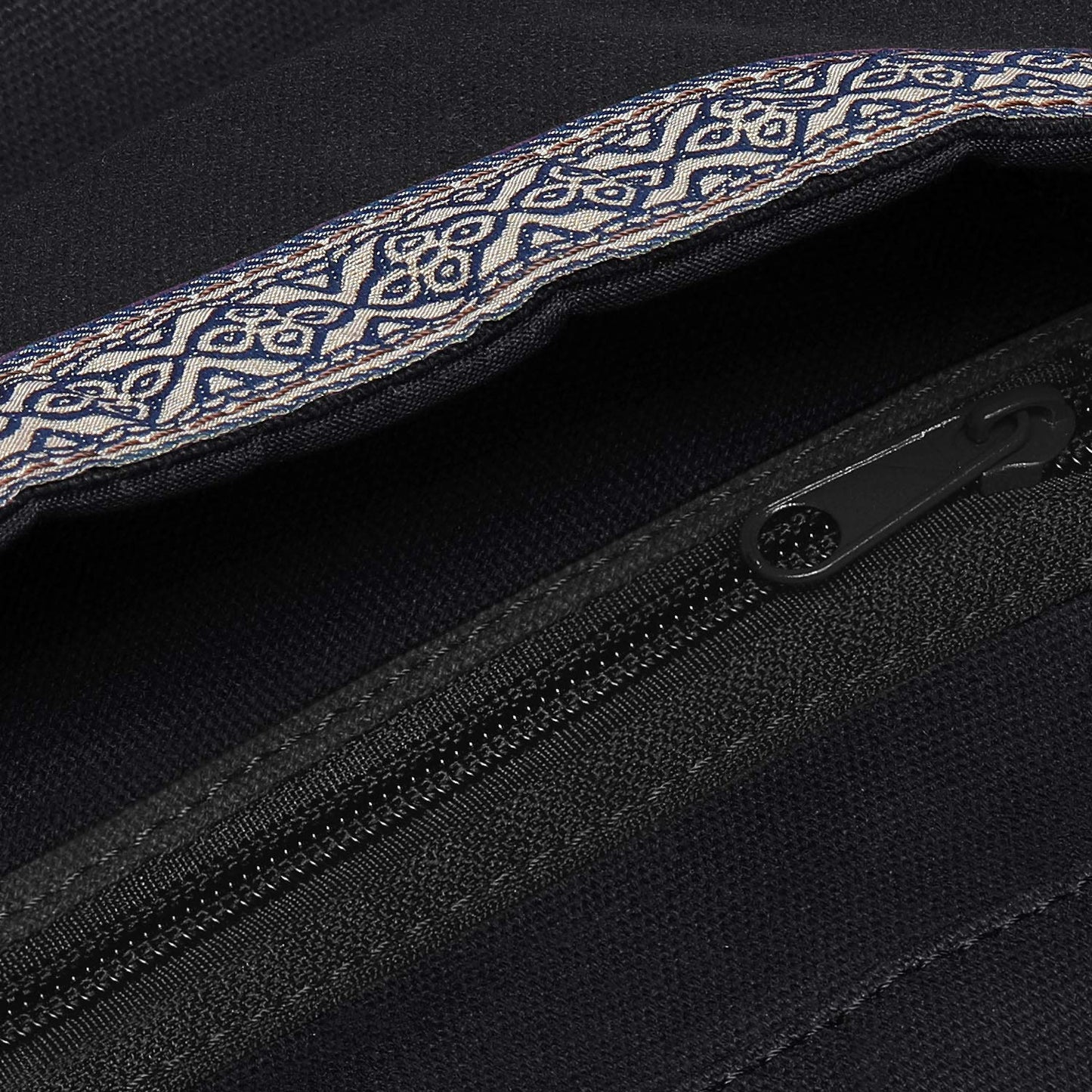 Ewedoos Yoga Mat Bag with Pocket